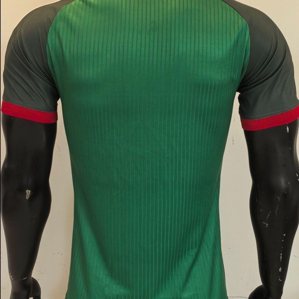Maillot Algérie 2026 – Modèle Extérieur Vert | Édition Coupe du Monde – Qualité Premium