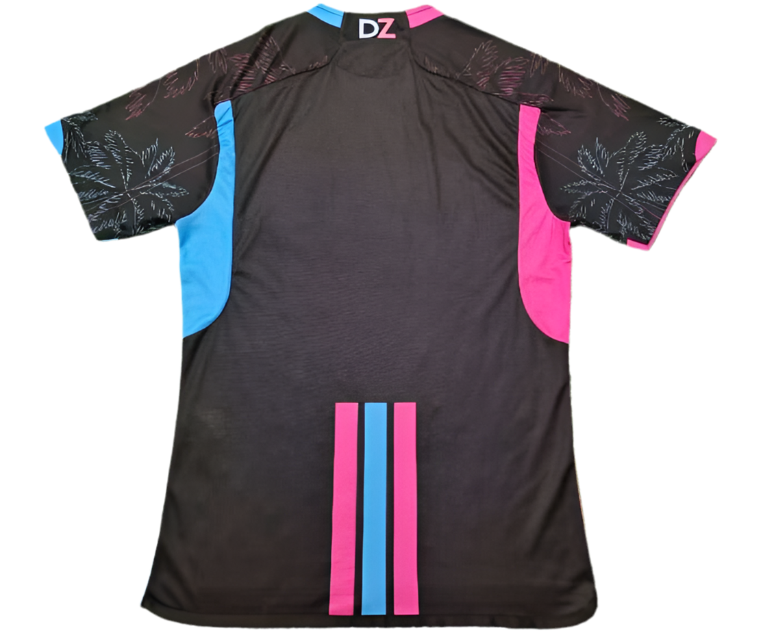 قميص الجزائر 2024