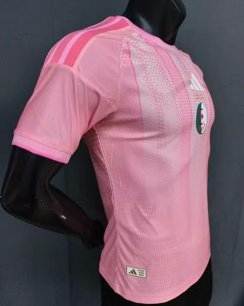 Maillot Algérie Rose – Édition Spéciale 2026 | Qualité Premium, Respirant & Ultra Confort