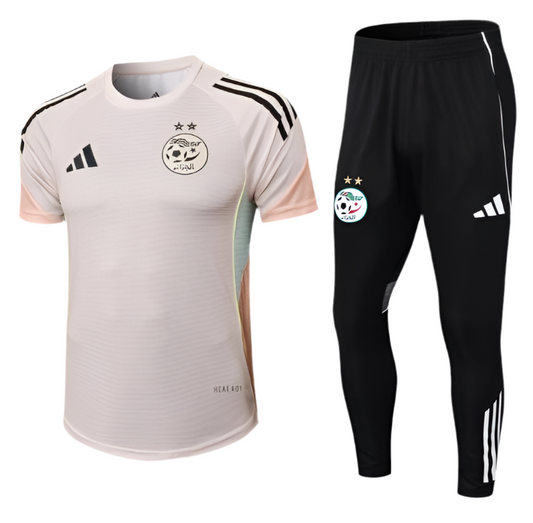 Survêtement Algérie 2025 🇩🇿 – Ensemble Maillot + Pantalon | Tenue d’Entraînement des Fennecs