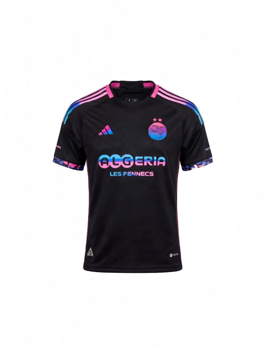 Maillot Algeria Les Fennecs 2025 🇩🇿 – Édition Spéciale Noir | Performance & Style Unique